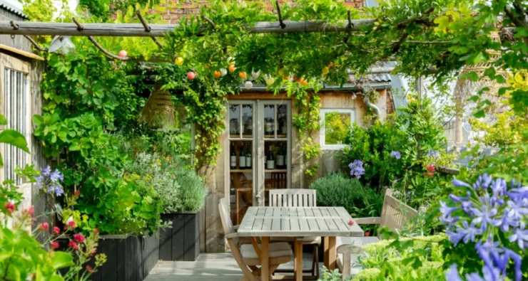 b1ef274724fb83128adc2055c189315b509b7727